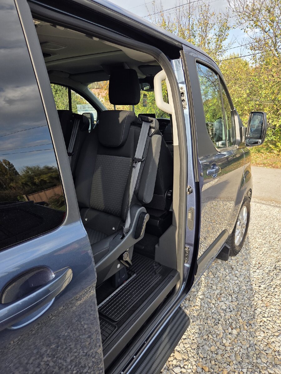 Predám Ford Tourneo custom 2.0 tdci 110 kw R.v. 2023 - 17