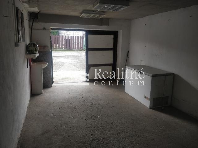 Predám 3 izb. byt+garáž+pozemok - 17