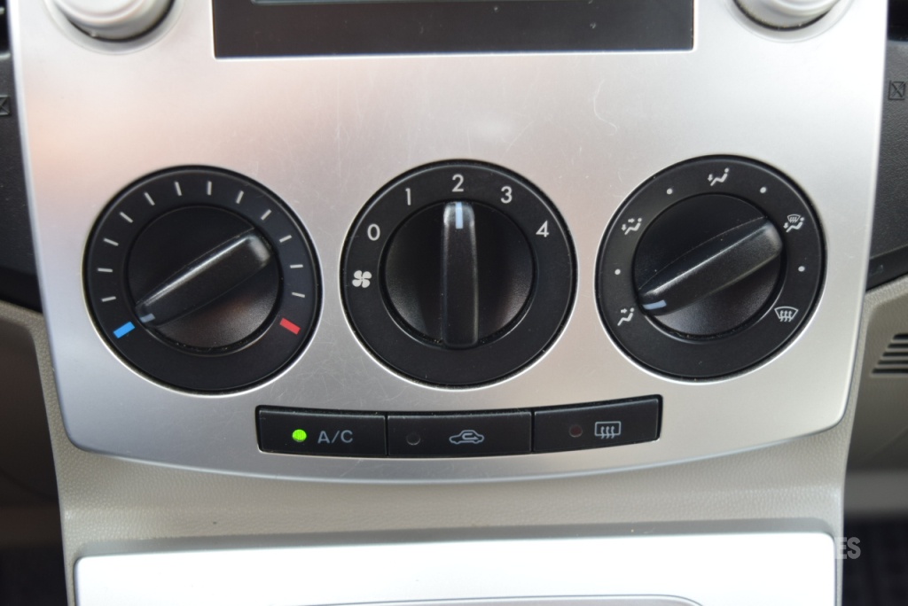 Mazda 5 1,8i 16V 85 kW - 17