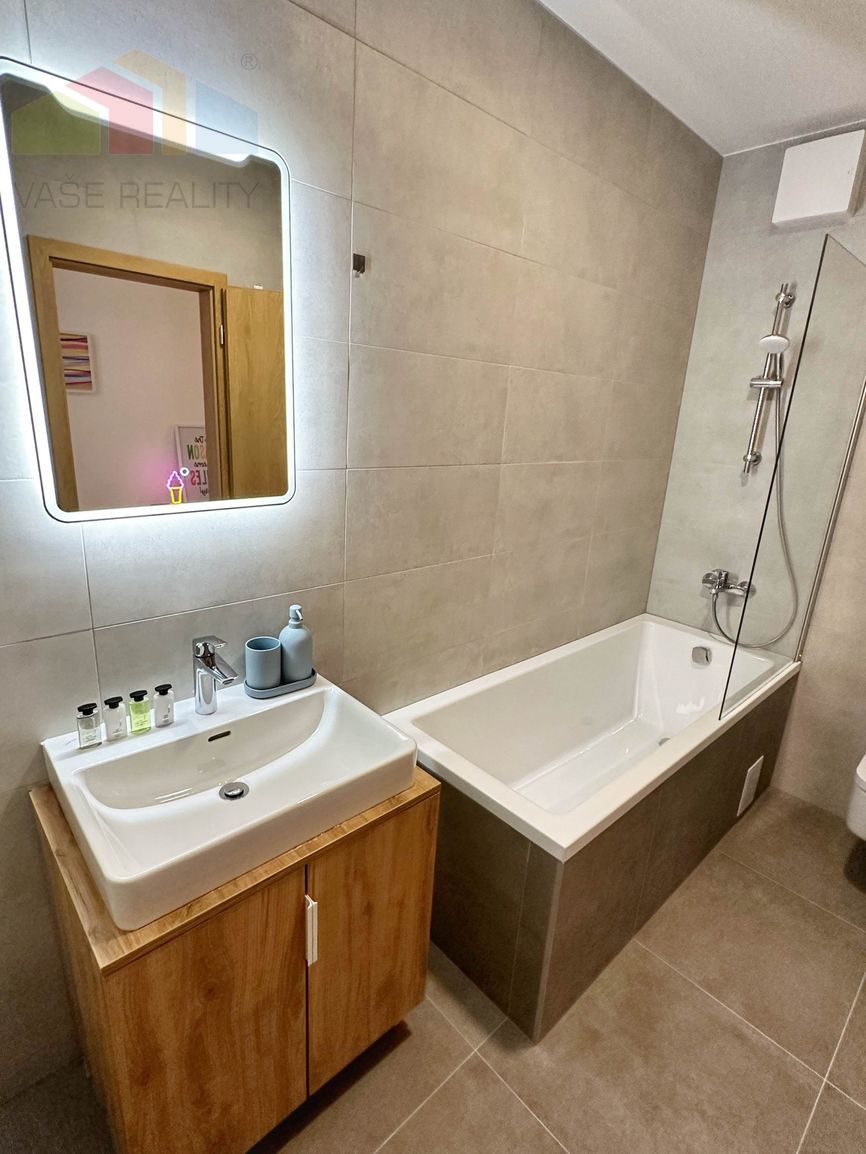 Krásny 2izbový byt Bezručova (Sitka) Trenčín - 17