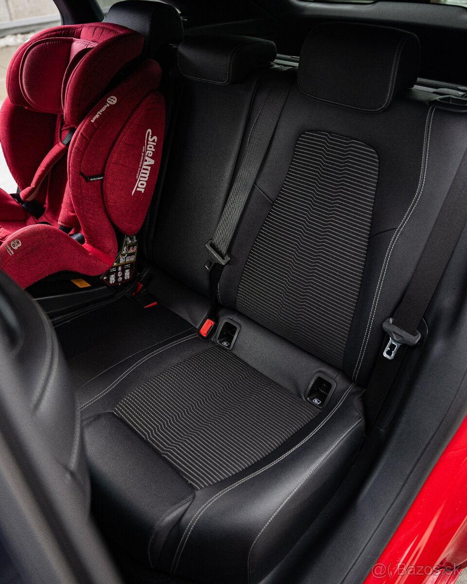 Mercedes-Benz CLA180 Shooting Brake - 17