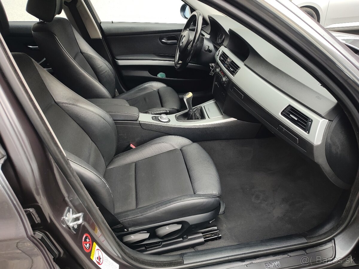 BMW 325i e90 r.v. 2005 manuál - 17