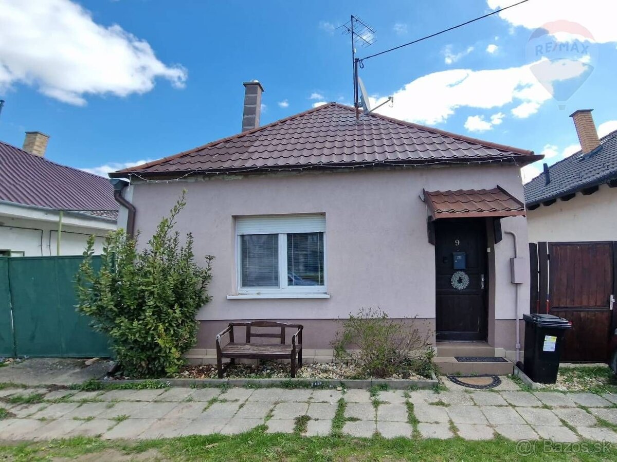 Predaj príjemný zrekonštruovaný 4 izbový vidiecky dom v Rajk - 17