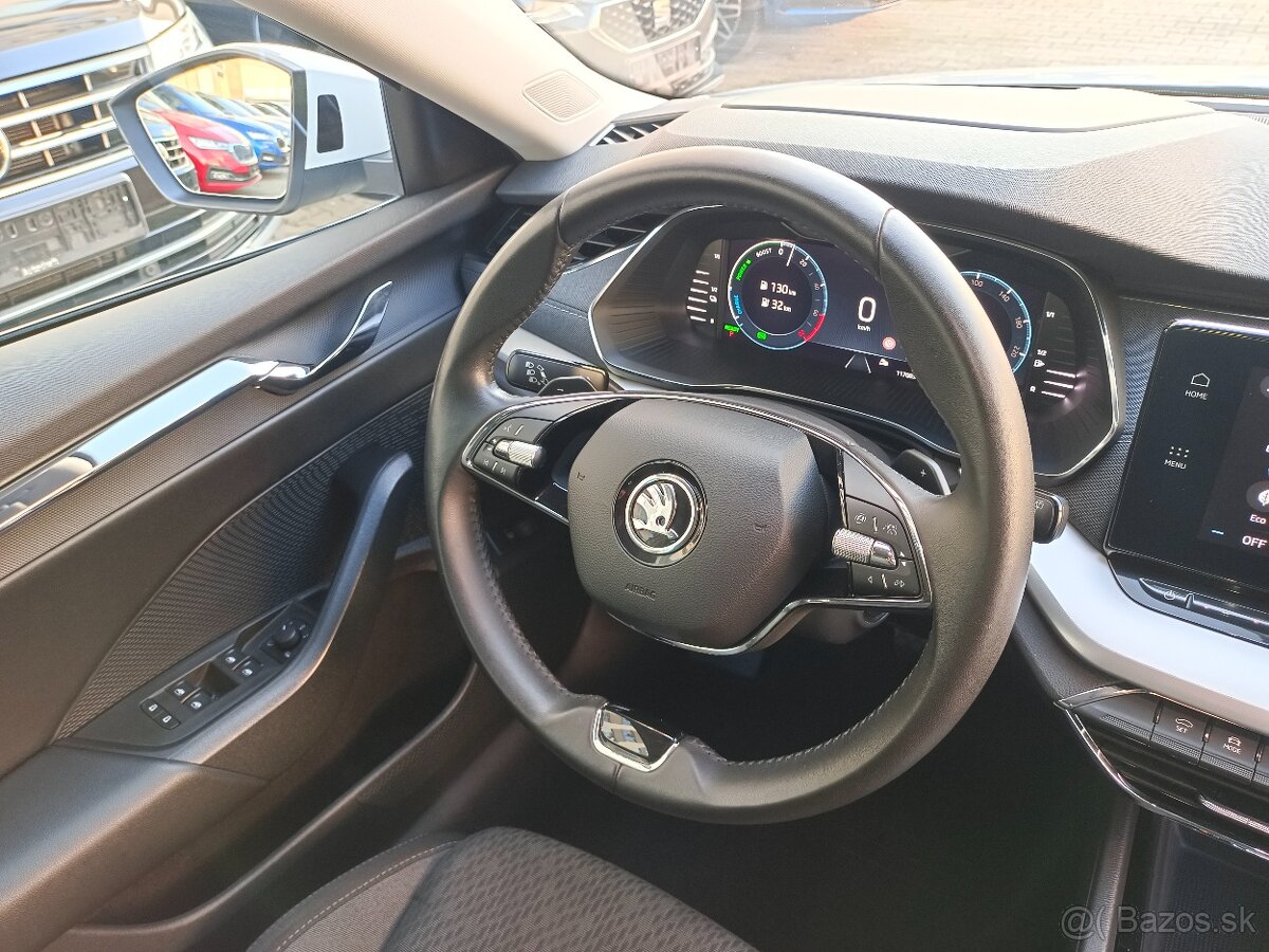 Škoda Octavia 4 iV Combi 1.4TSI 150kW DSG - záruka Autodraft - 17