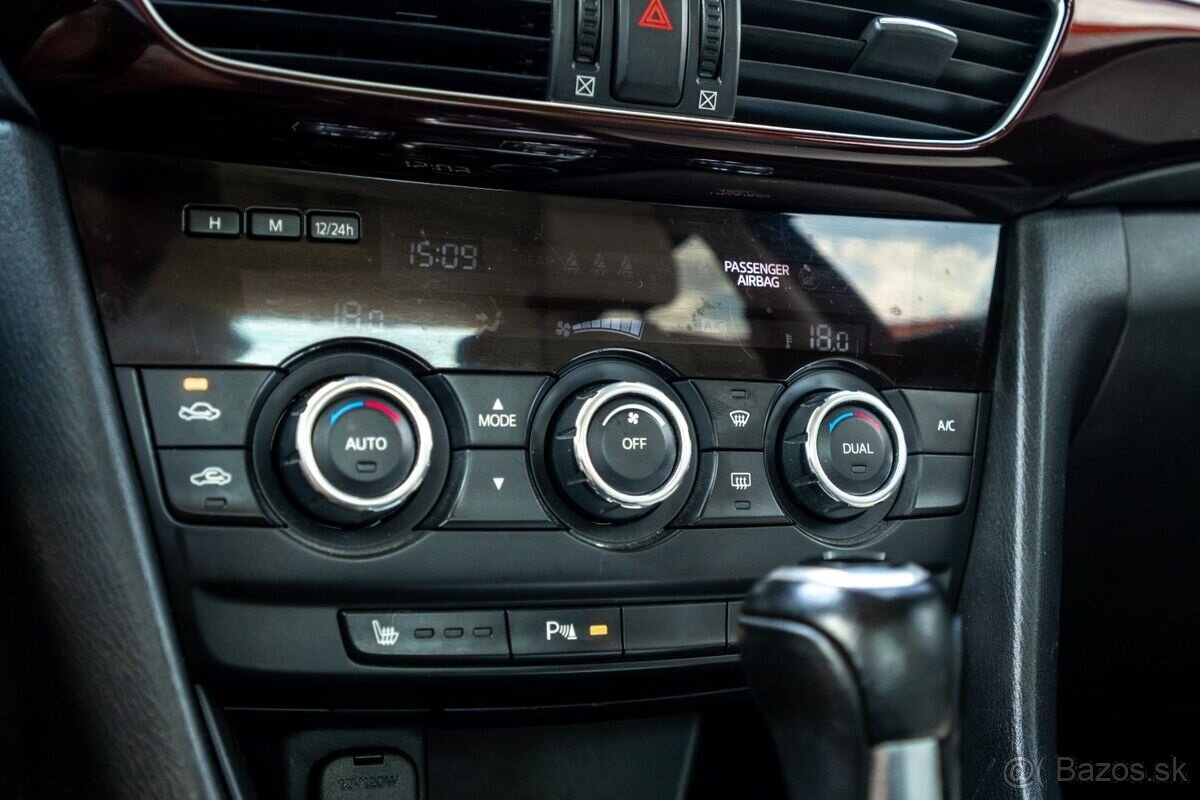 Mazda 6 Sedan 2.2 Skyactiv-D Revolution Top AT - 17