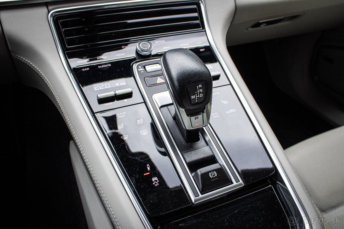Porsche Panamera 4S 2.9 V6 PDK, 1. Majiteľ, SK, nelakované - 17