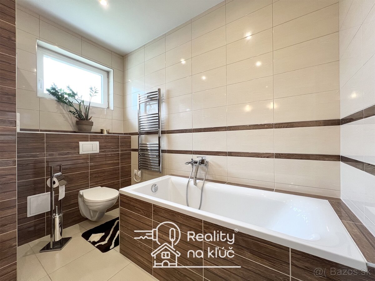Na predaj krásny 3-izbový rodinný dom s terasou v súkromnej - 17