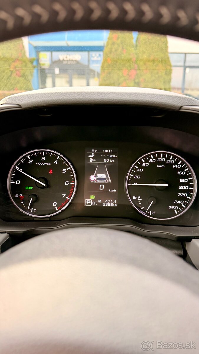 🚙 Subaru Crosstrek 2.0i e-boxer CVT Style X-TRA - 17