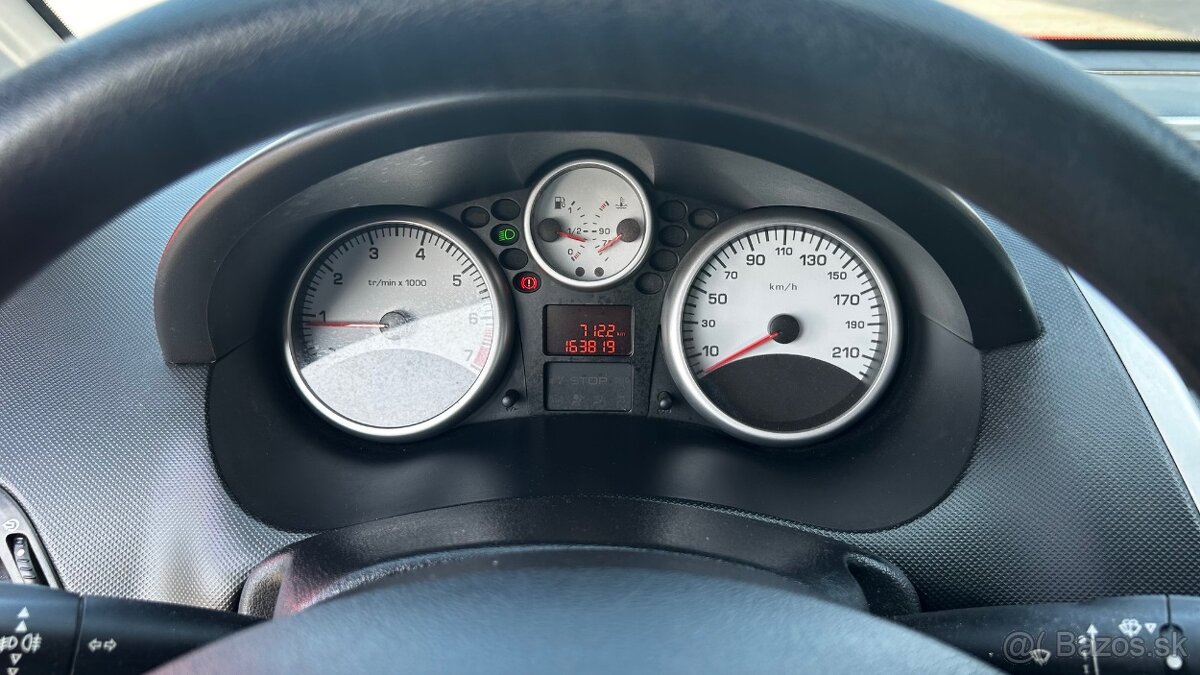Peugeot 206 1.4i Pohoda - 17