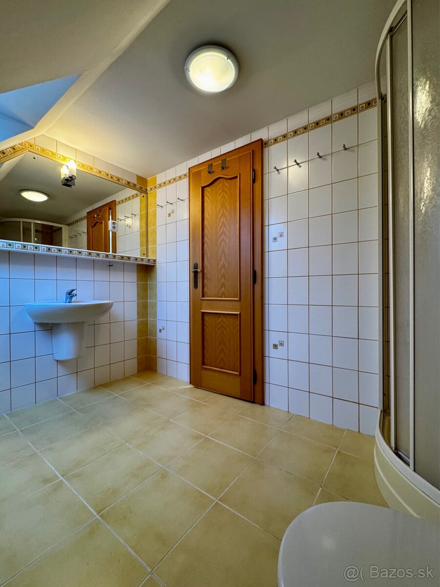 RD/chalupa v Borskom Mikuláši - 17