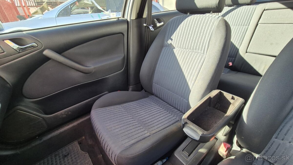 ŠKODA OCTAVIA 1,8iT 110kw kód motora: AUM - 17