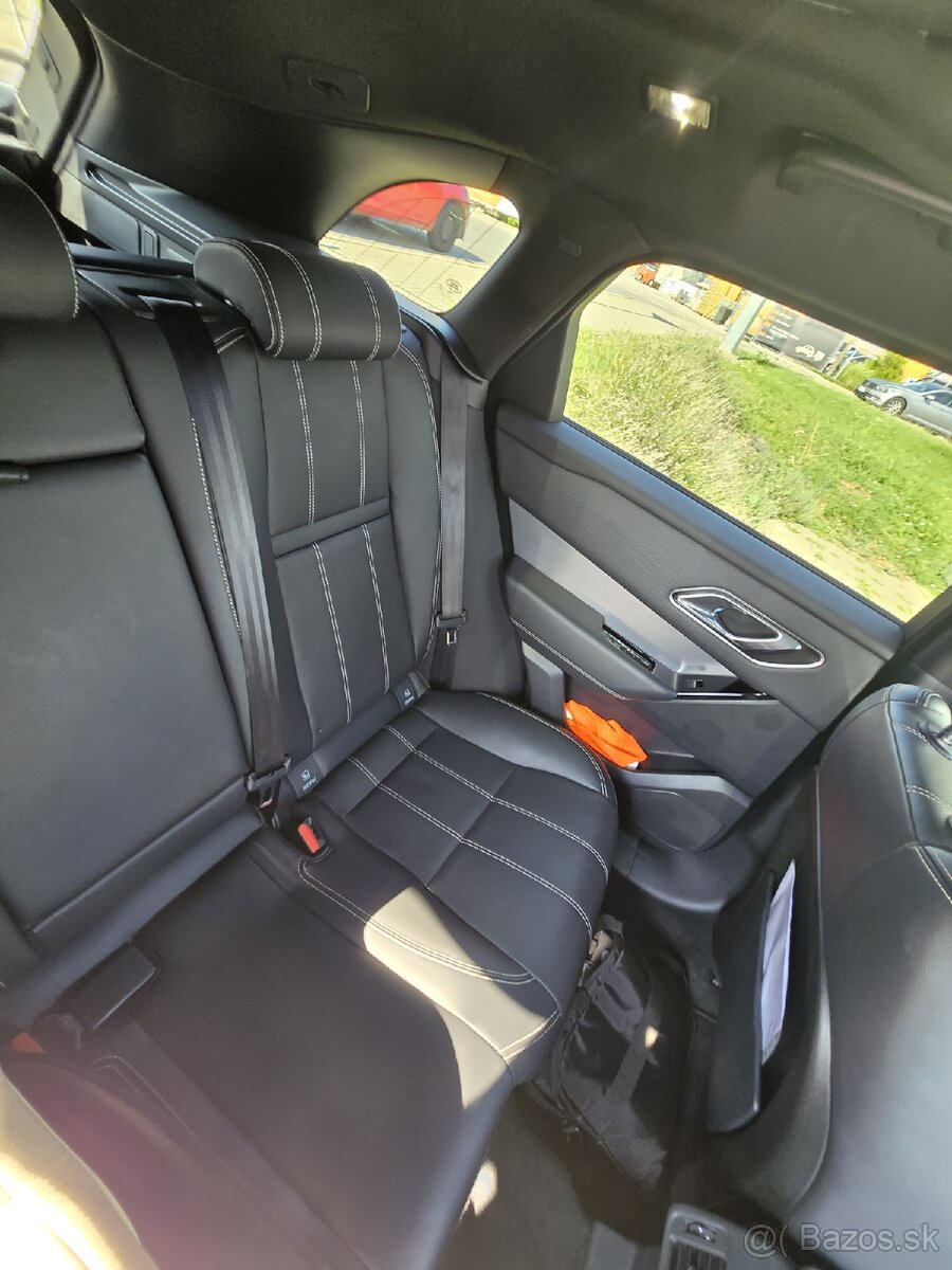 RANGE ROVER VELAR - PREDAJ AJ NA SPLÁTKY - 17