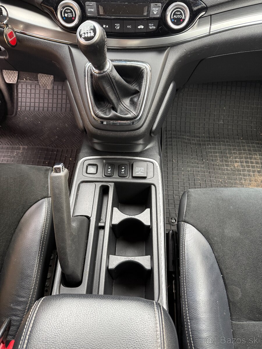 HoNDA CR-V 1.6 i-DTEC 4x4 - 17