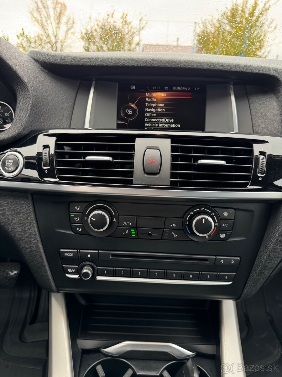 BMW X3 xDrive20d A/T - 17