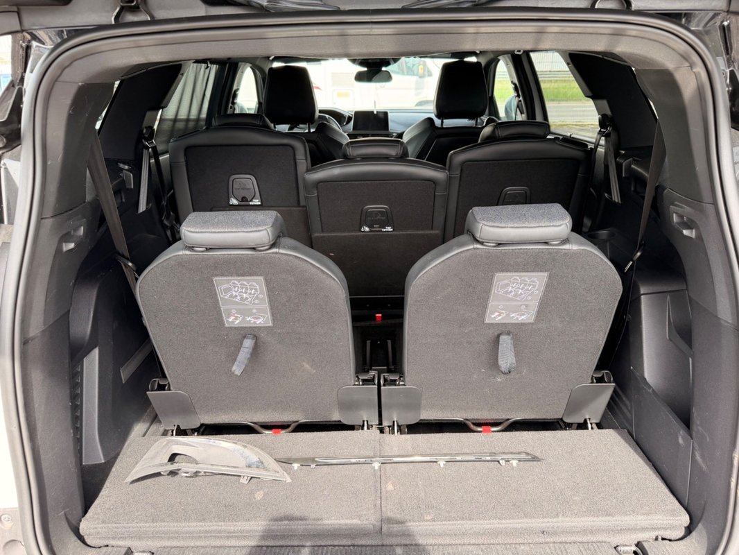 Peugeot 5008 1.2 PureTech 130k GT - 17