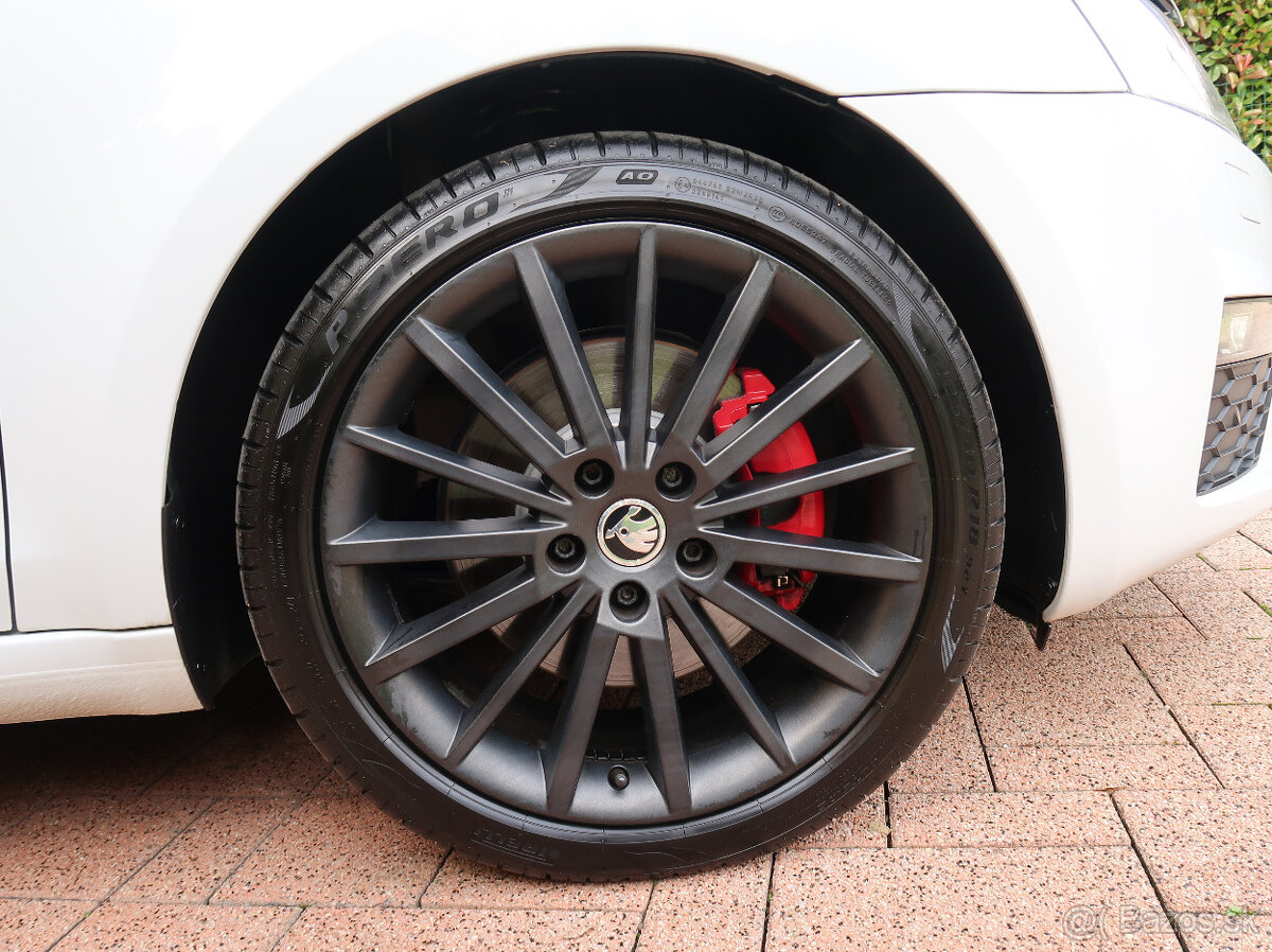 Skoda Octavia Combi RS 2.0 TDI DSG 135kw 10/2016 - 17