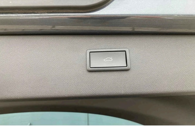 Cupra Formentor VZ 228kw, 2021, v zaruke - 17