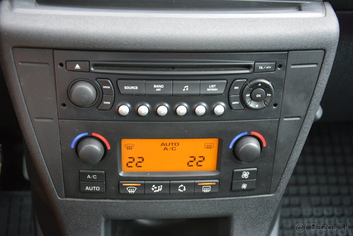 Citroen C4 2007 1.60 HDI - 17