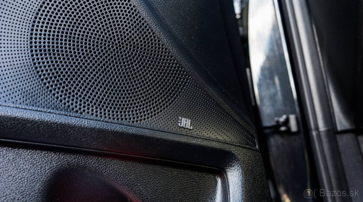 Kia Ceed SW 1.5 T-GDi GT-Line - 17