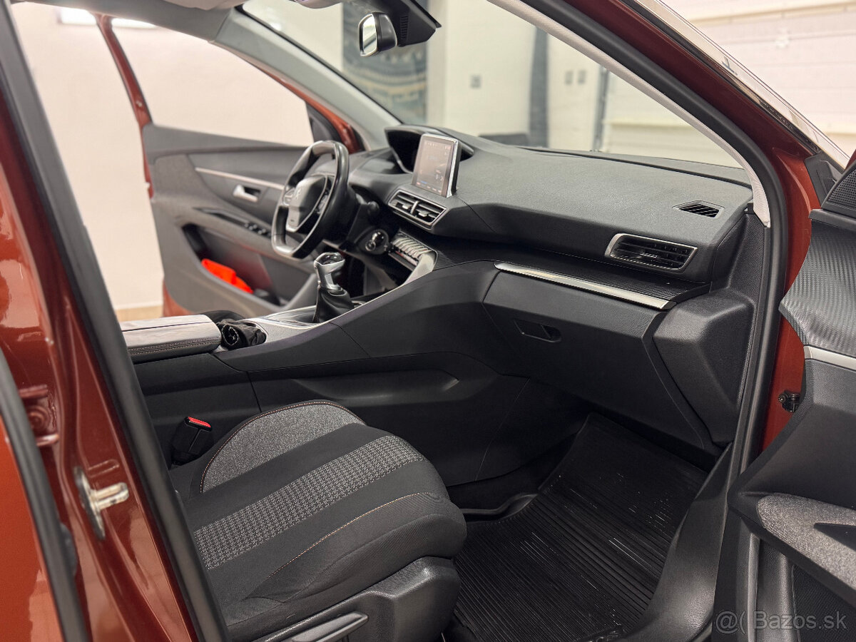 Peugeot 3008 1,2 benzin Puretech Kupované na Slovesku - 17