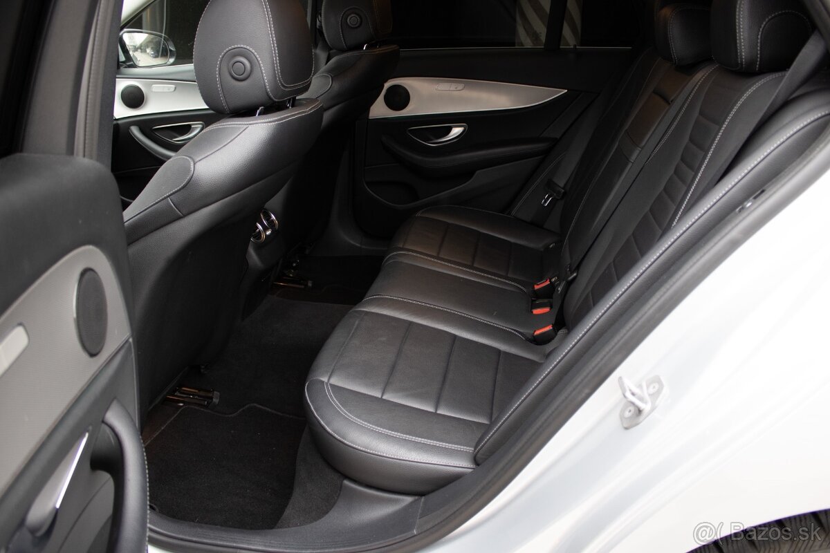 Mercedes-Benz E trieda Kombi 220 d 4MATIC A/T - 17