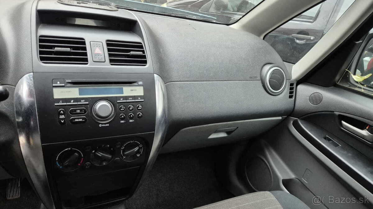 . Suzuki SX4 1,5i 73kw - 17