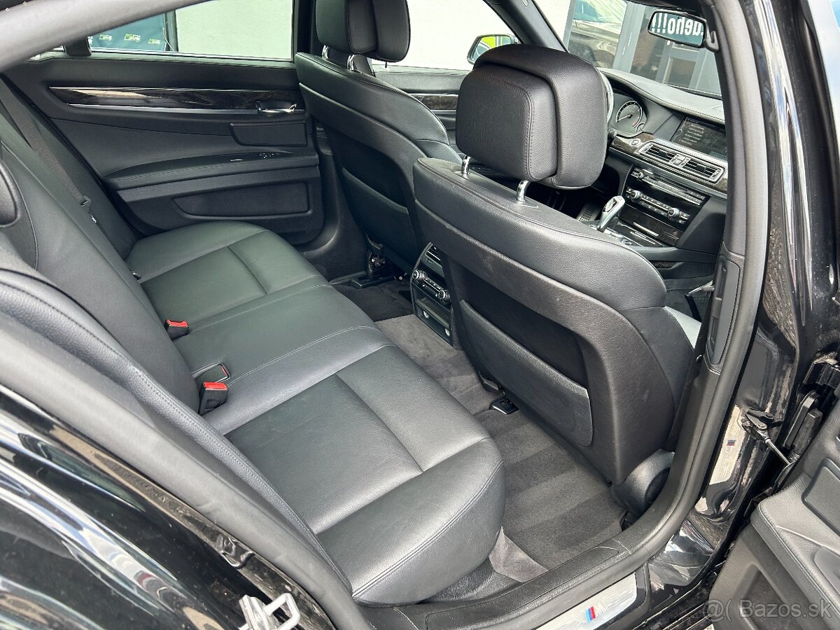 BMW Rad 7 740d xDrive - 17