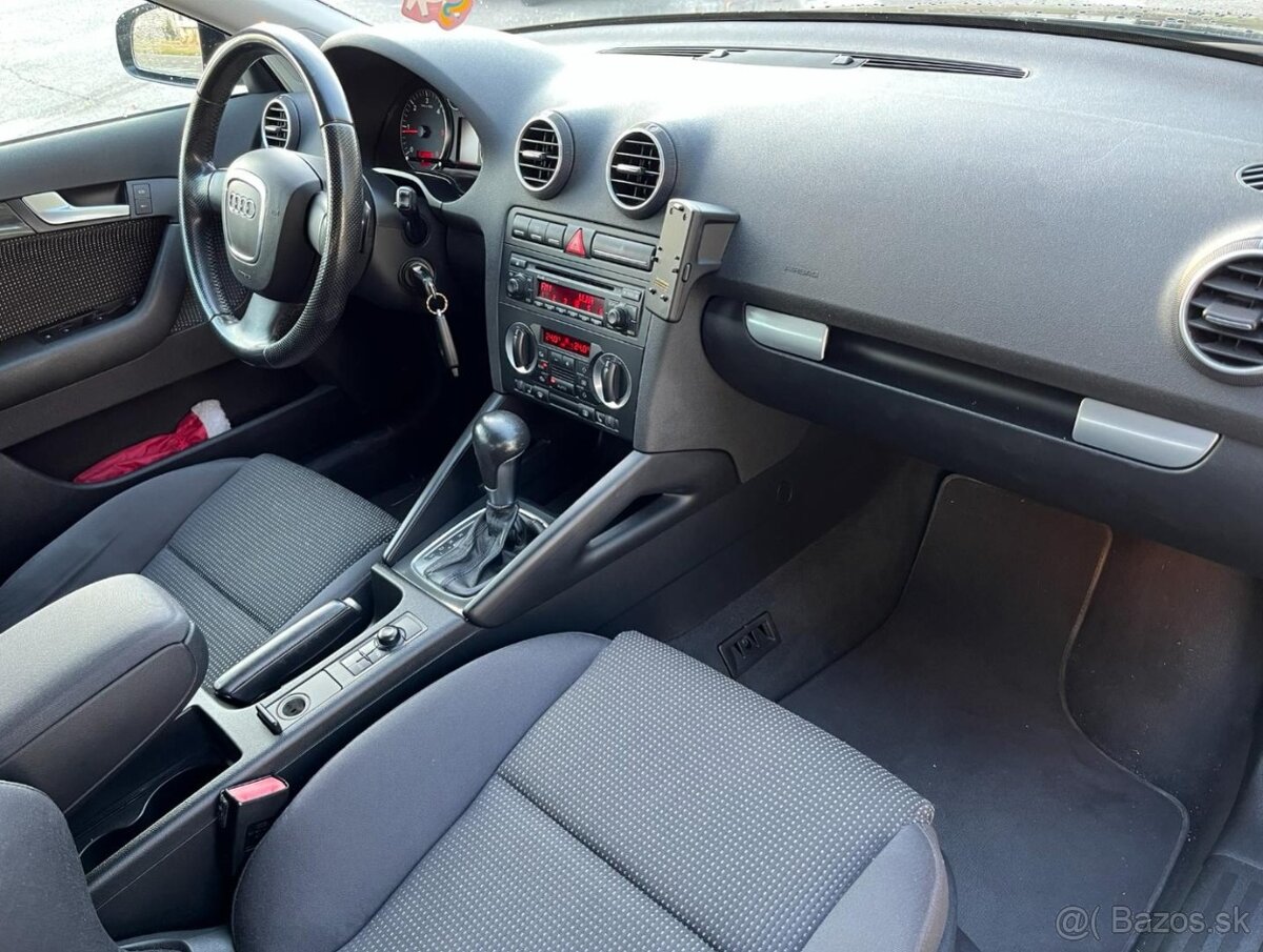 Audi A3 Sportback 2.0 TDI - 17