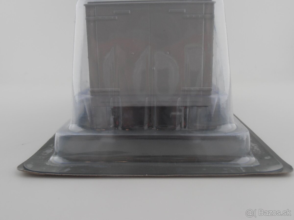 Škoda 706 RT, Robur LO3000 1/43 - 17