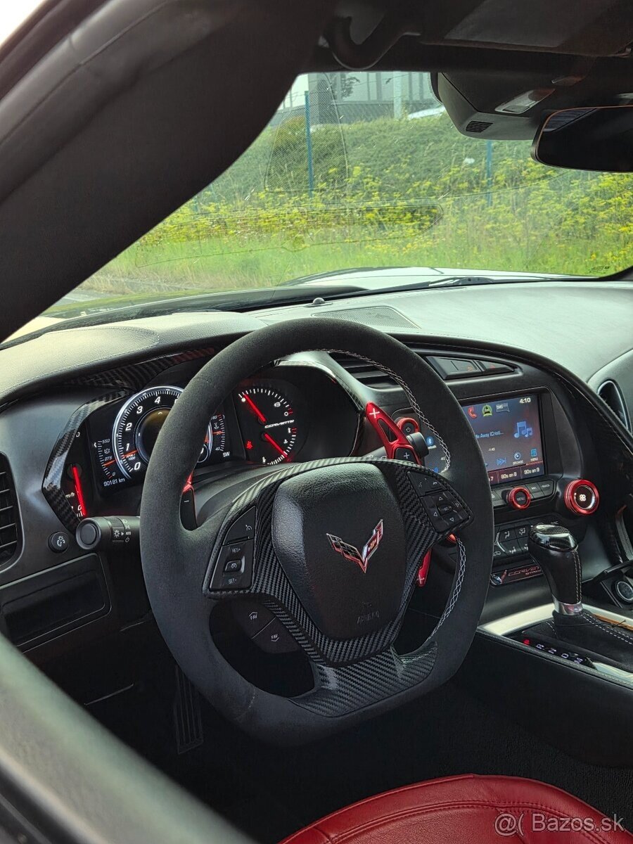 Chevrolet Corvette C7 - 17
