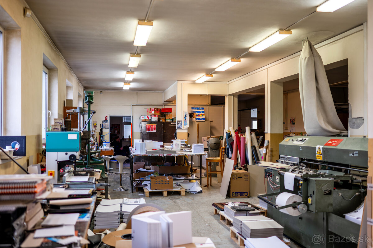 Na predaj polyfunkčná budova v centre Martina - 17