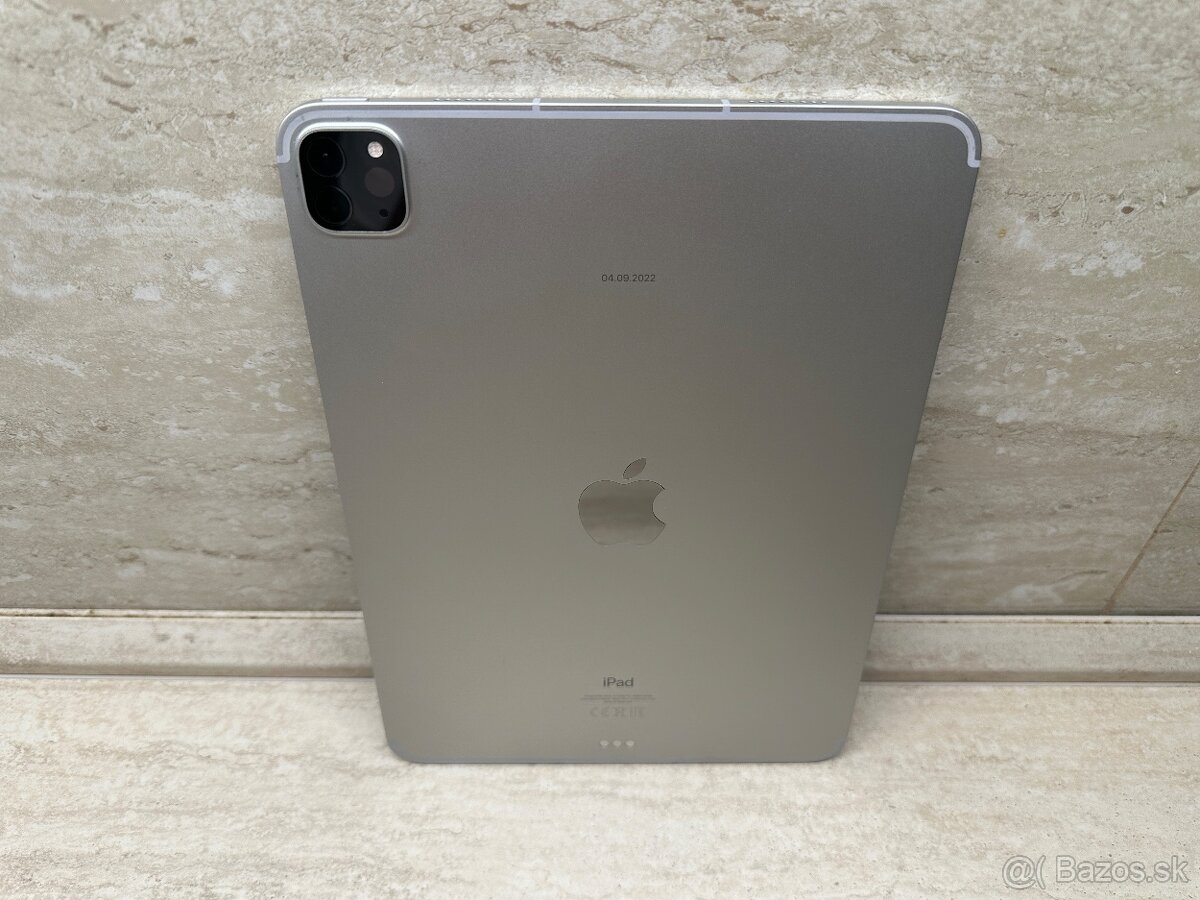 Apple iPad Pro 11" (3.gen) 256gb cellular, batéria: 93% - 17