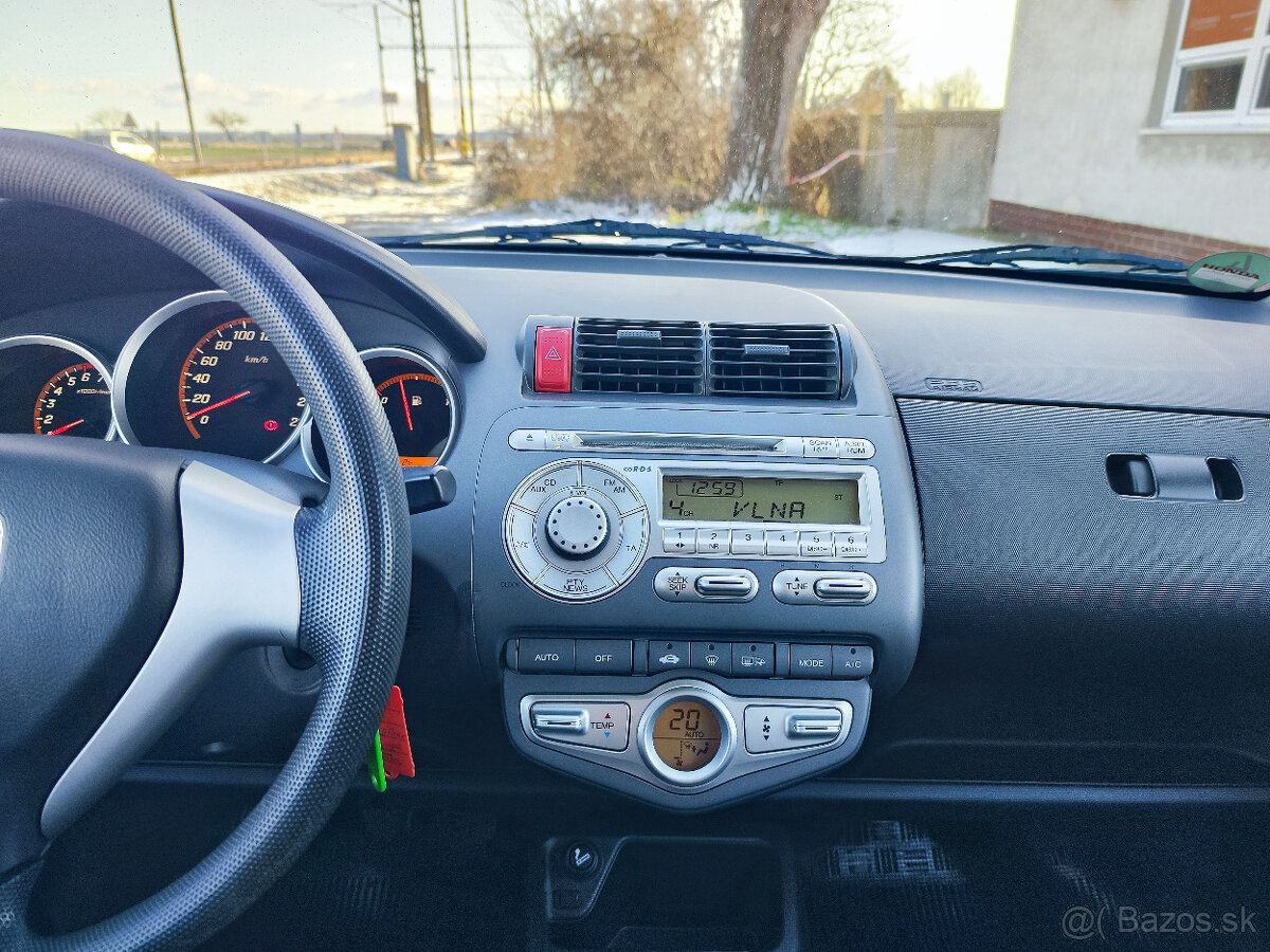 Honda Jazz 1.4 Cool - 17