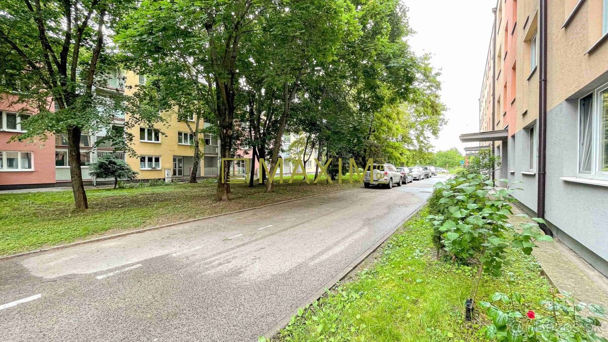 REZERVOVANÉ 4-izbový byt, 2. posch. + pivnica, rekonštrukcia - 17