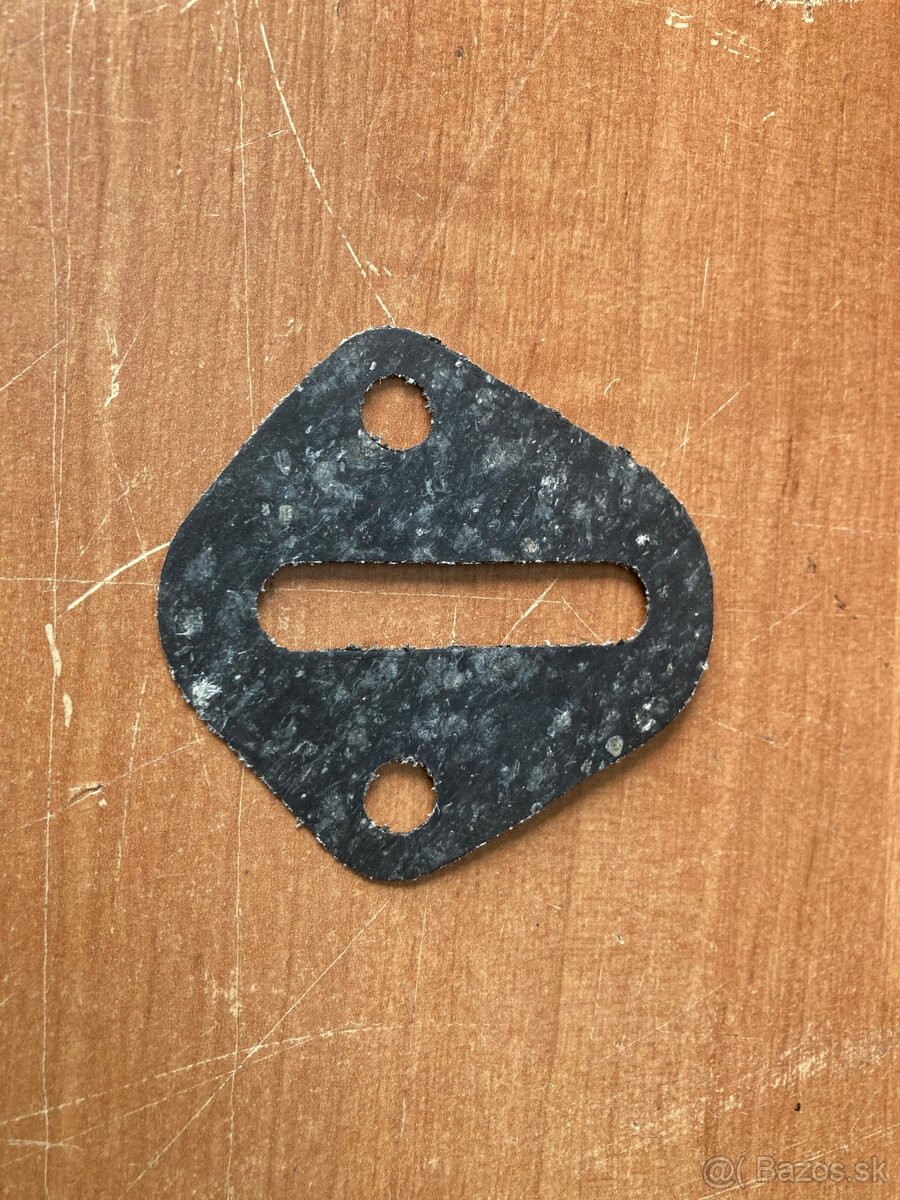 Gaz 69 tlmič a koleno výfuku - 17