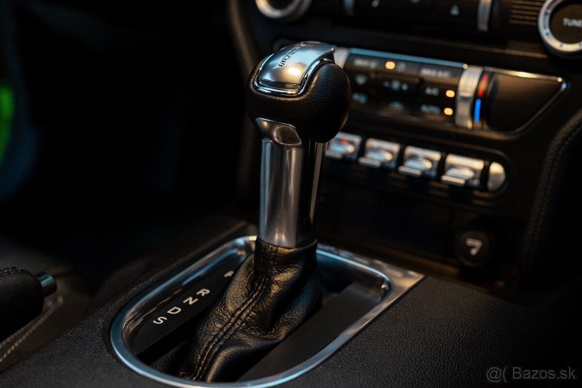 Ford Mustang GT 5.0 V8 Ti-VCT A/T - 17