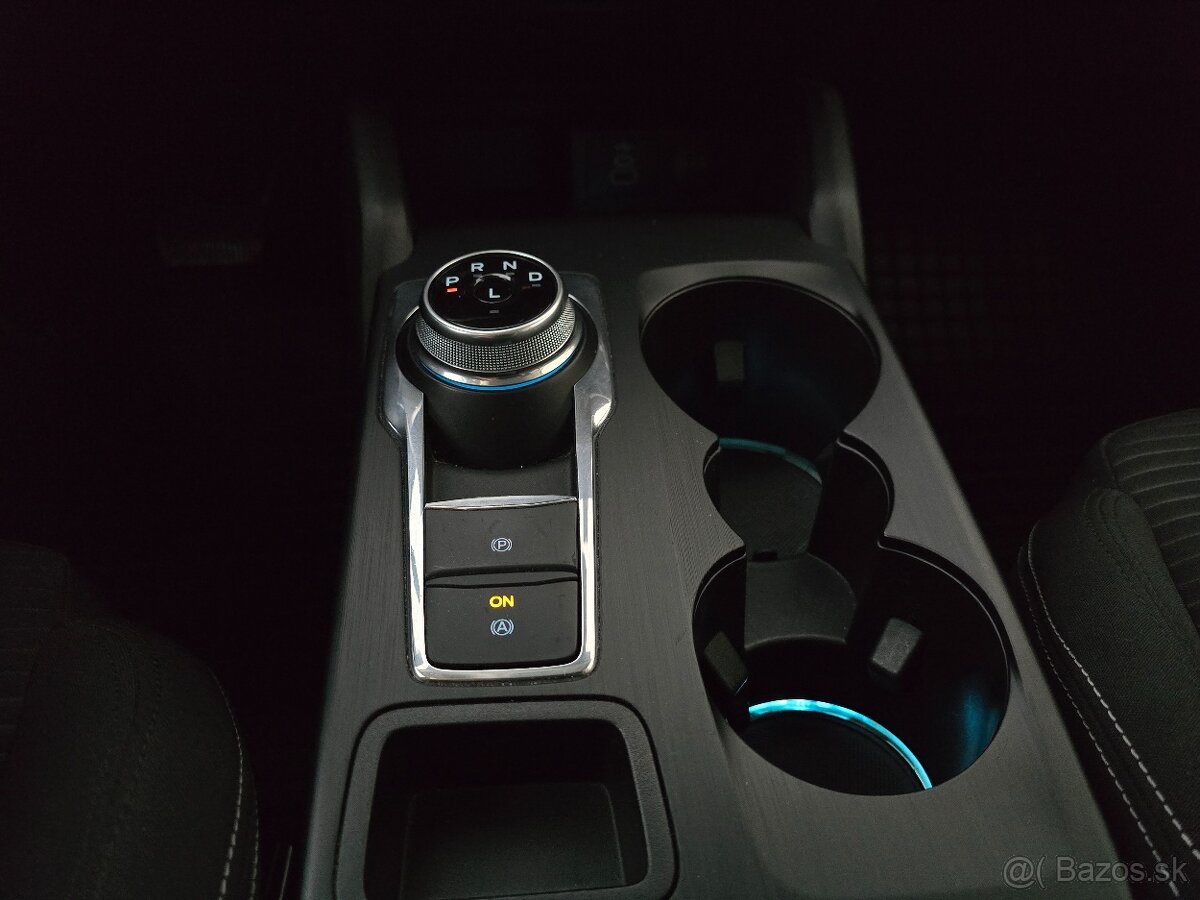 Ford Focus Kombi 1.5 EcoBoost Titanium A/T - 17