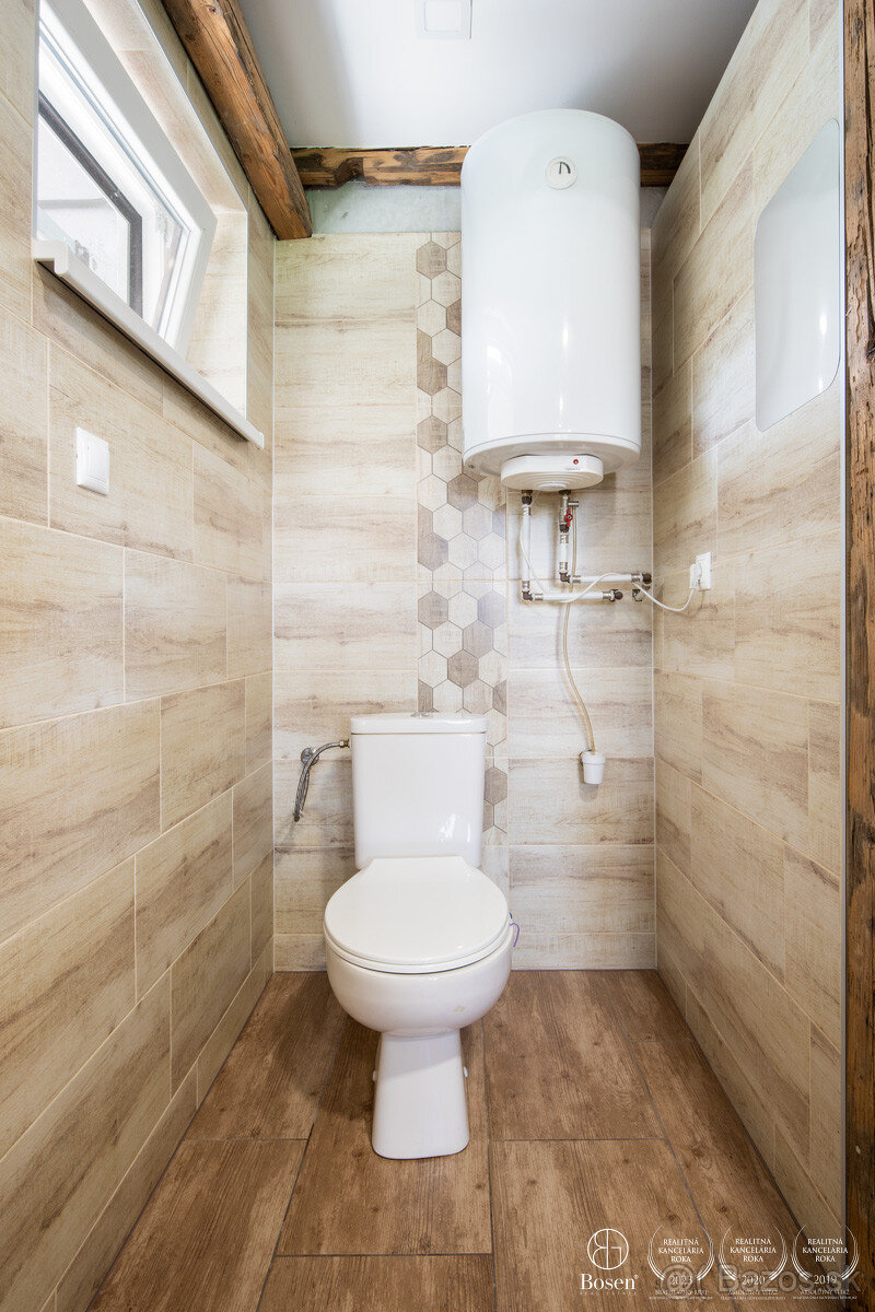 BOSEN | Na predaj poľovnícky dom premenený na Rodinný dom v - 17