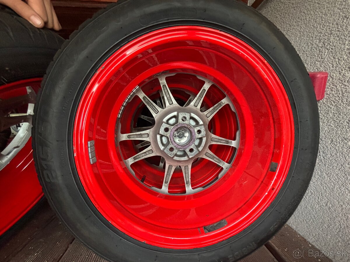 Predám na alfu Romeo pneumatiky obuté na elektrónoch r17 - 17