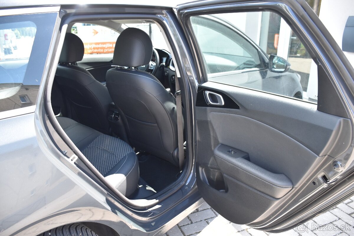 Kia Ceed SW 1.6 CRDi MHEV Gold - Odpočet DPH - 17