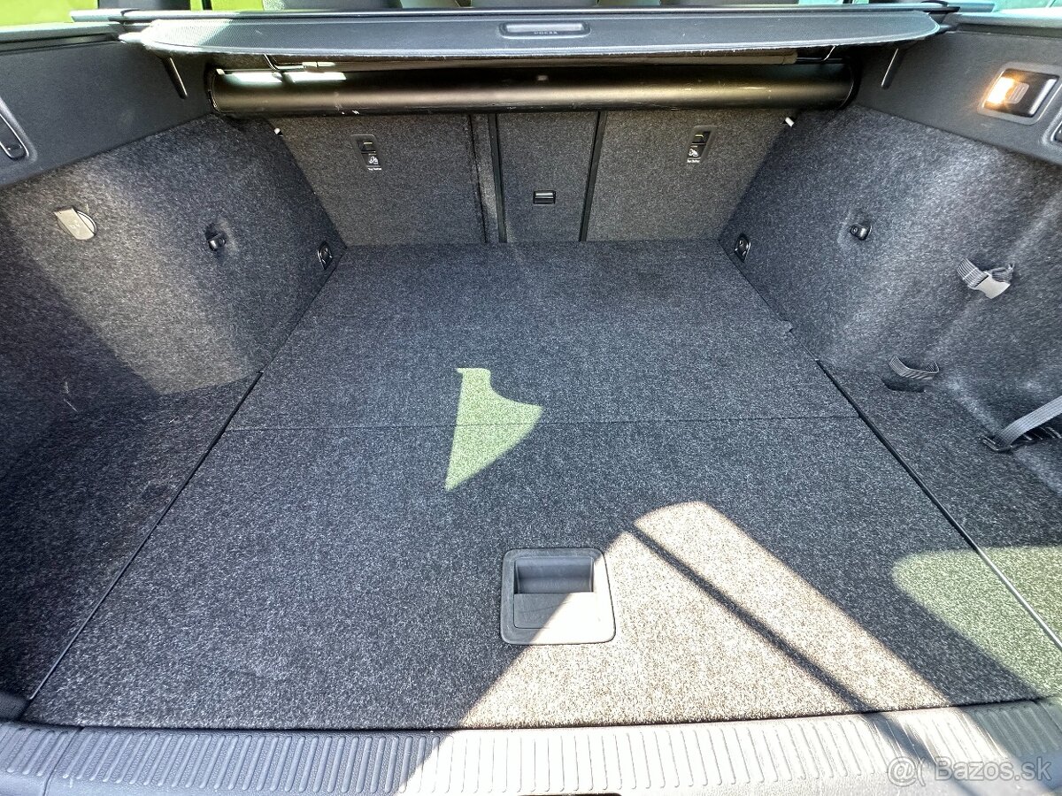 Škoda Octavia III RS CHALENGE 2.0TSI/169kW 1.Maj r.v.2018 - 17