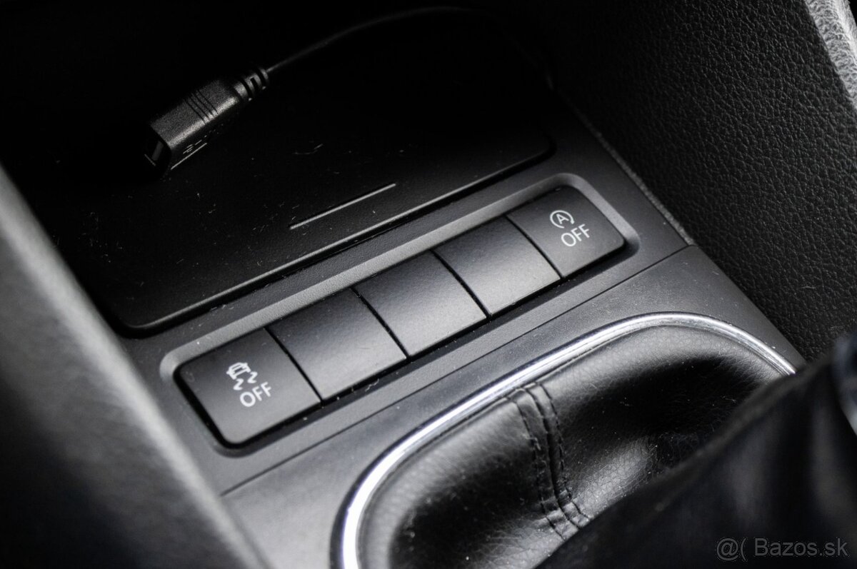 Volkswagen Golf Variant 1.6 TDI, 77kW (2011) - 17