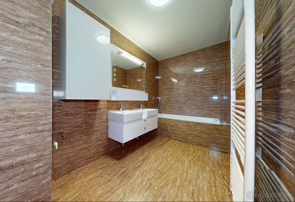 SLNEČNÝ 3-IZBOVÝ BYT S VEĽKOU LODŽIOU V NOVOSTAVBE SKYBOX - 17