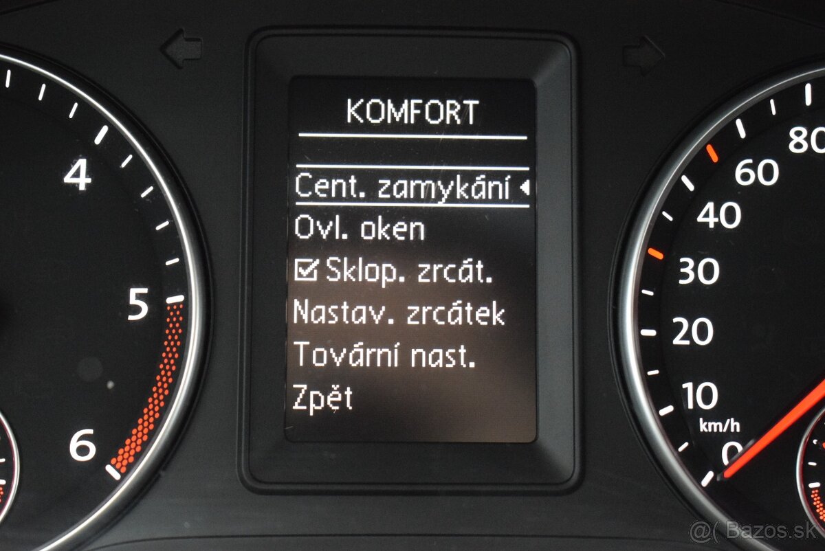 Volkswagen Touran 1,6 TDi 77 kW, 7-míst,NAVI,1.maj., - 17