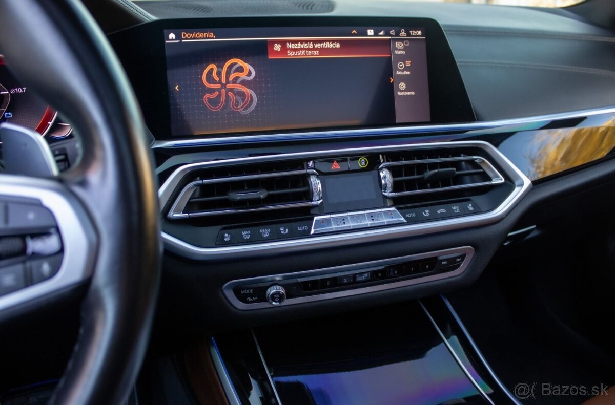 BMW X5 xDrive M50d A/T - 17