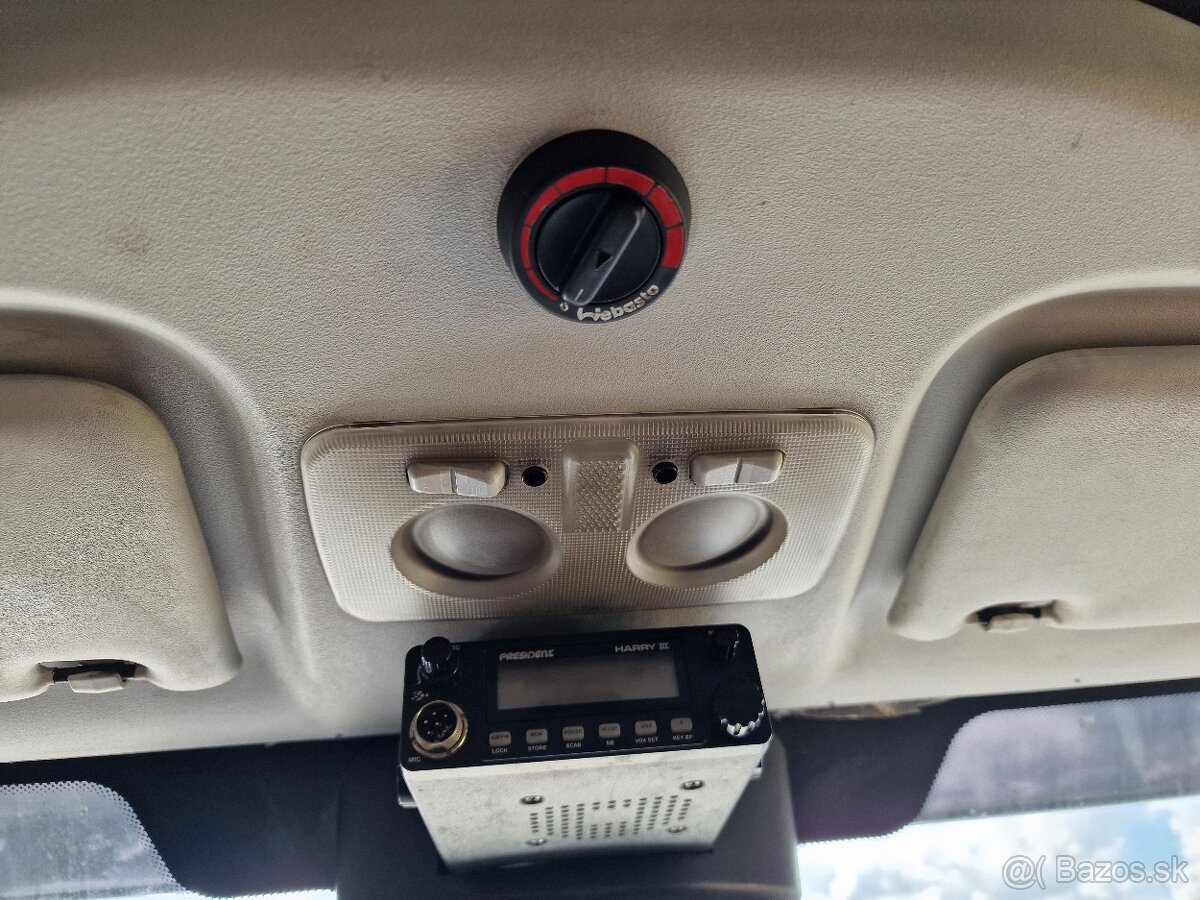 Iveco Daily 35S17 125kW M6 N1 valníková s plachtou (diesel) - 17