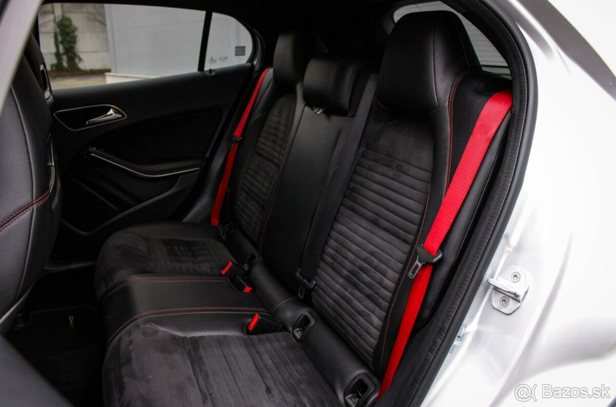 Mercedes-Benz GLA 220d 4MATIC AMG - Line - 17