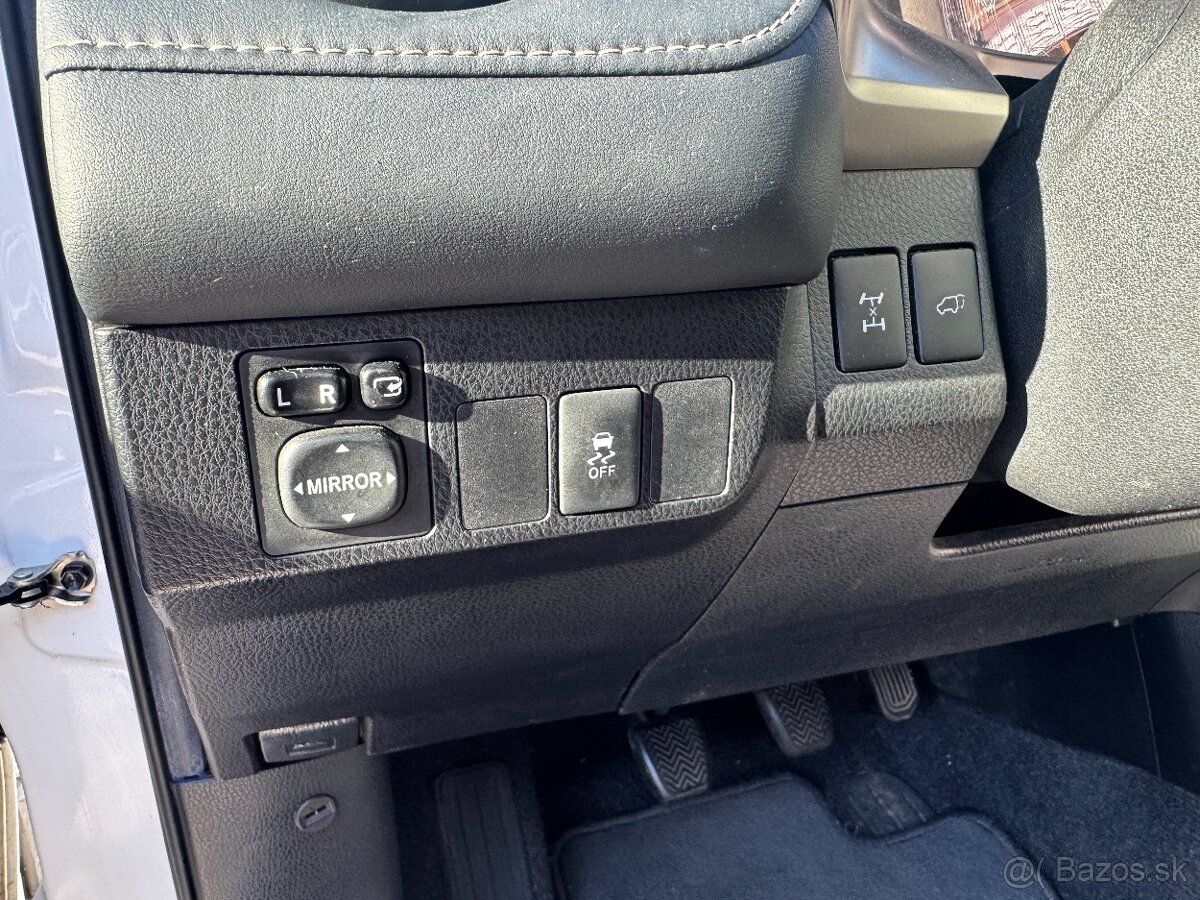 Toyota RAV4 4x4 2015 - 17