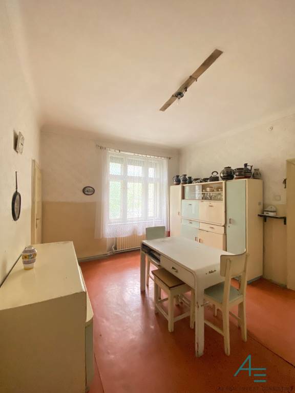 Veľký 4 i , 2x lódzia , 2x kúpeľňa, pivnica 15m2 . - 17