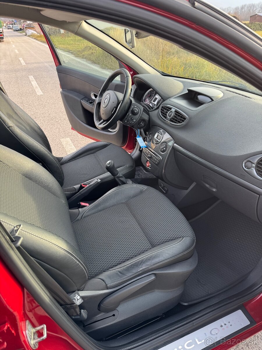 Renault Clio 1.2 benzín 55kW, MT/5, - 17